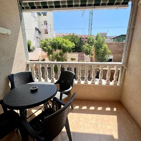 Alicante Apartment *